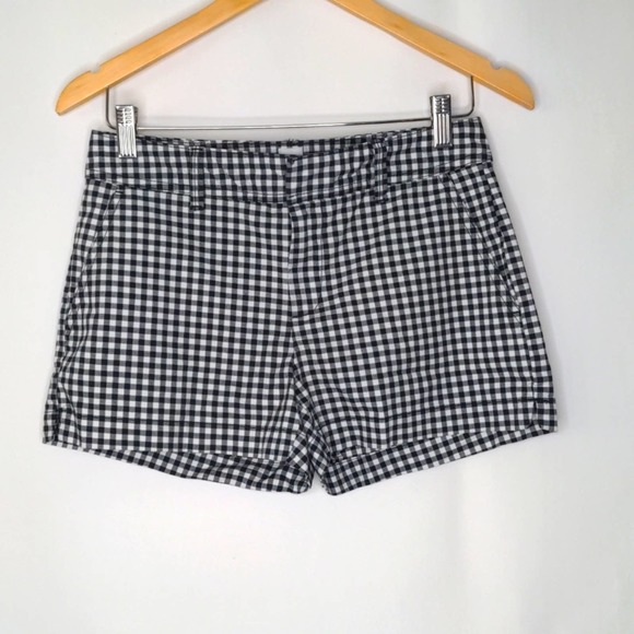GAP Black & White Checkered City Shorts 3" inseam size 2 - Picture 2 of 12